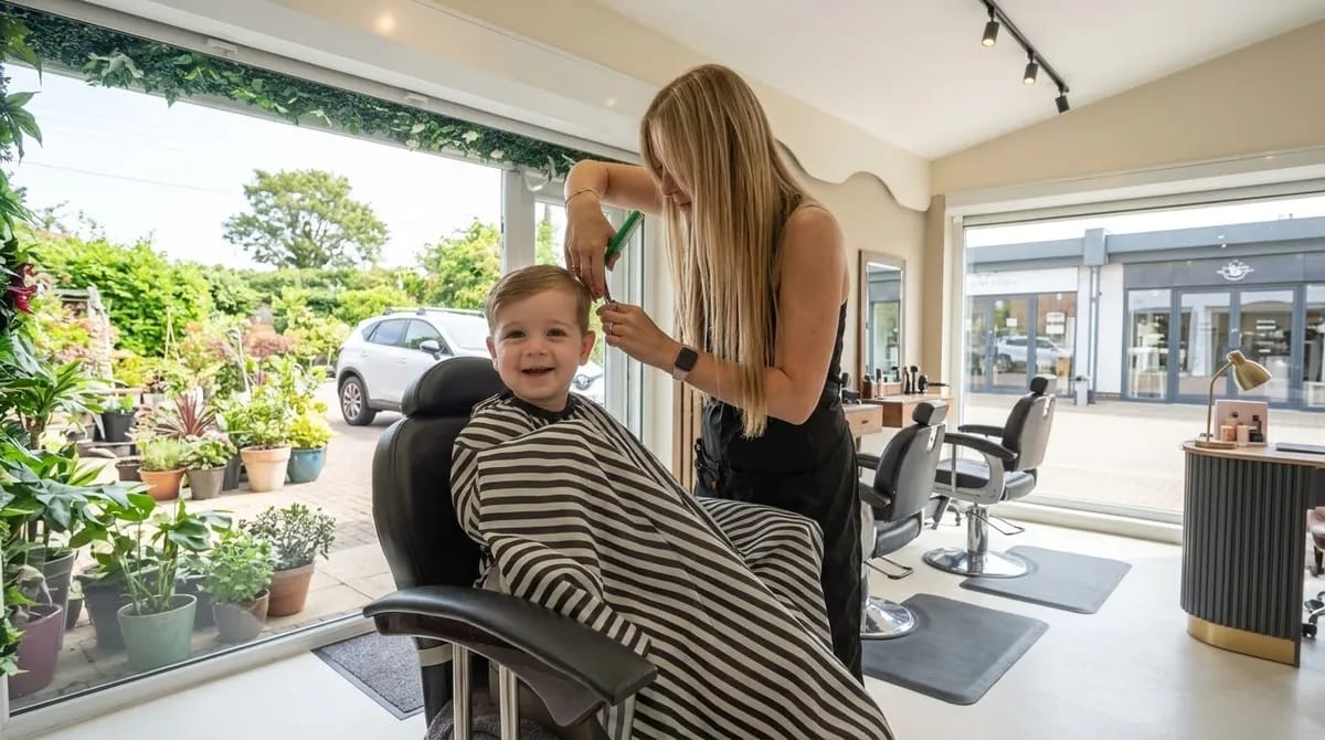 Shampooing, coupe, coiffage